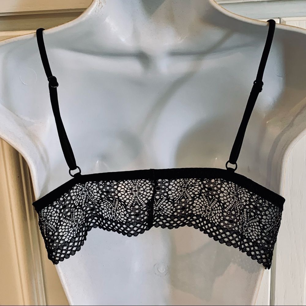 Victoria’s Secret Black Lace‎ Bralette L - Picture 5 of 10